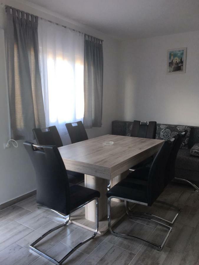 Apartman Ana Trogir Exteriör bild