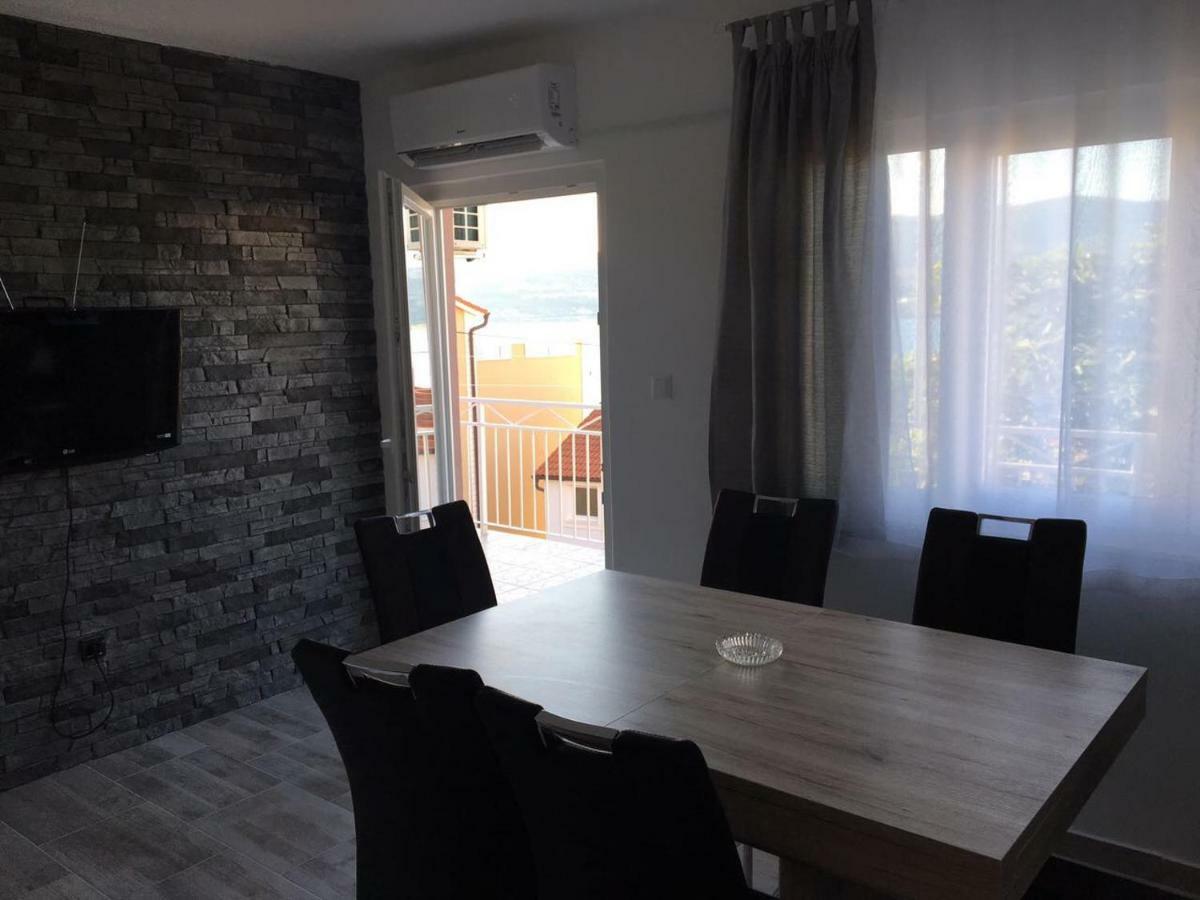Apartman Ana Trogir Exteriör bild