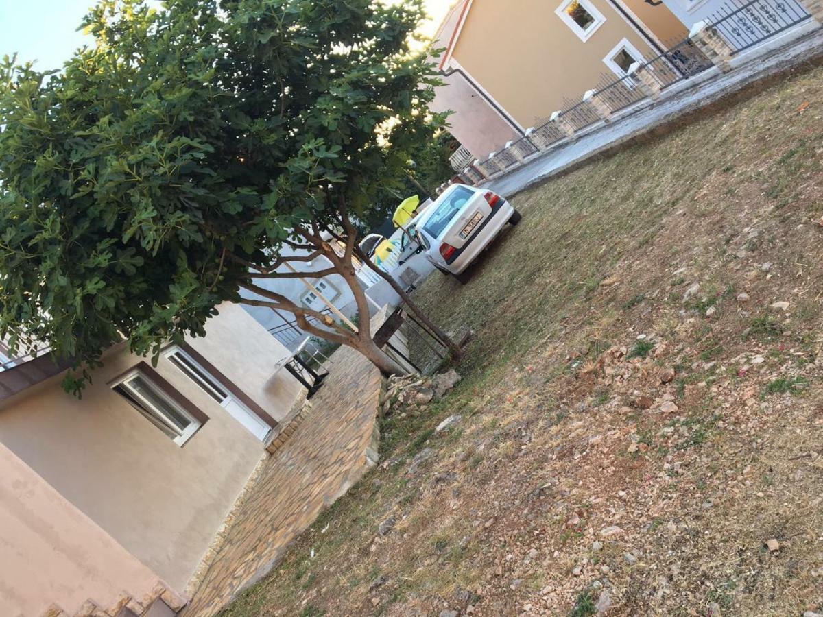 Apartman Ana Trogir Exteriör bild